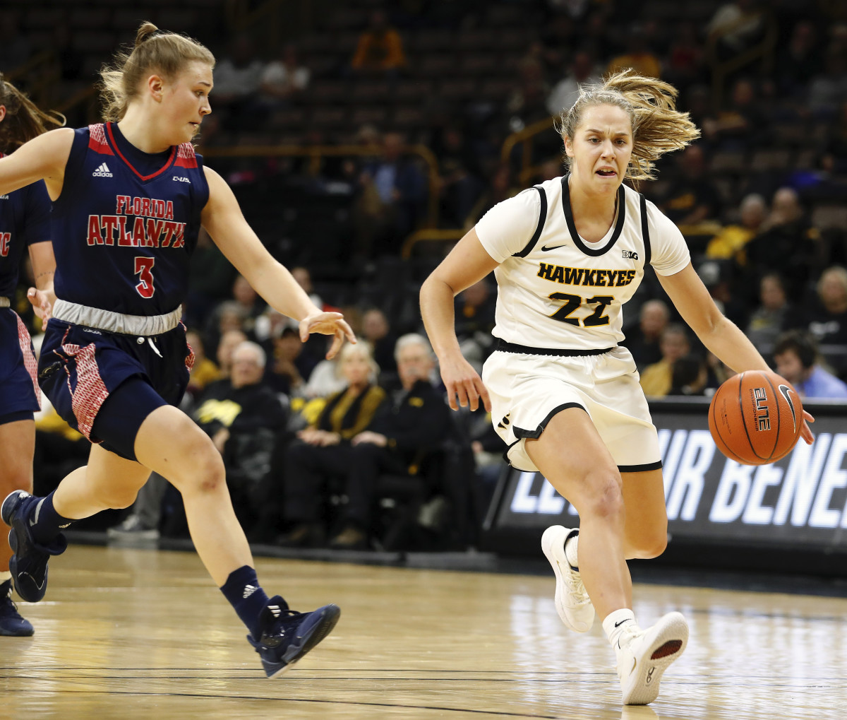 Iowa's Kathleen Doyle drives to the basket in the first half.