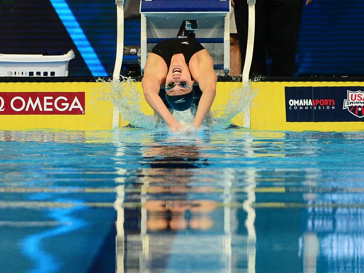 missy-franklin-pool-action.jpg