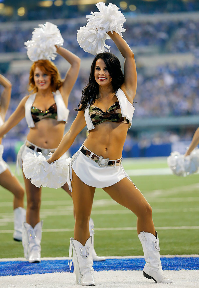 Indianapolis-Colts-cheerleaders-GettyImages-624970738_master.jpg