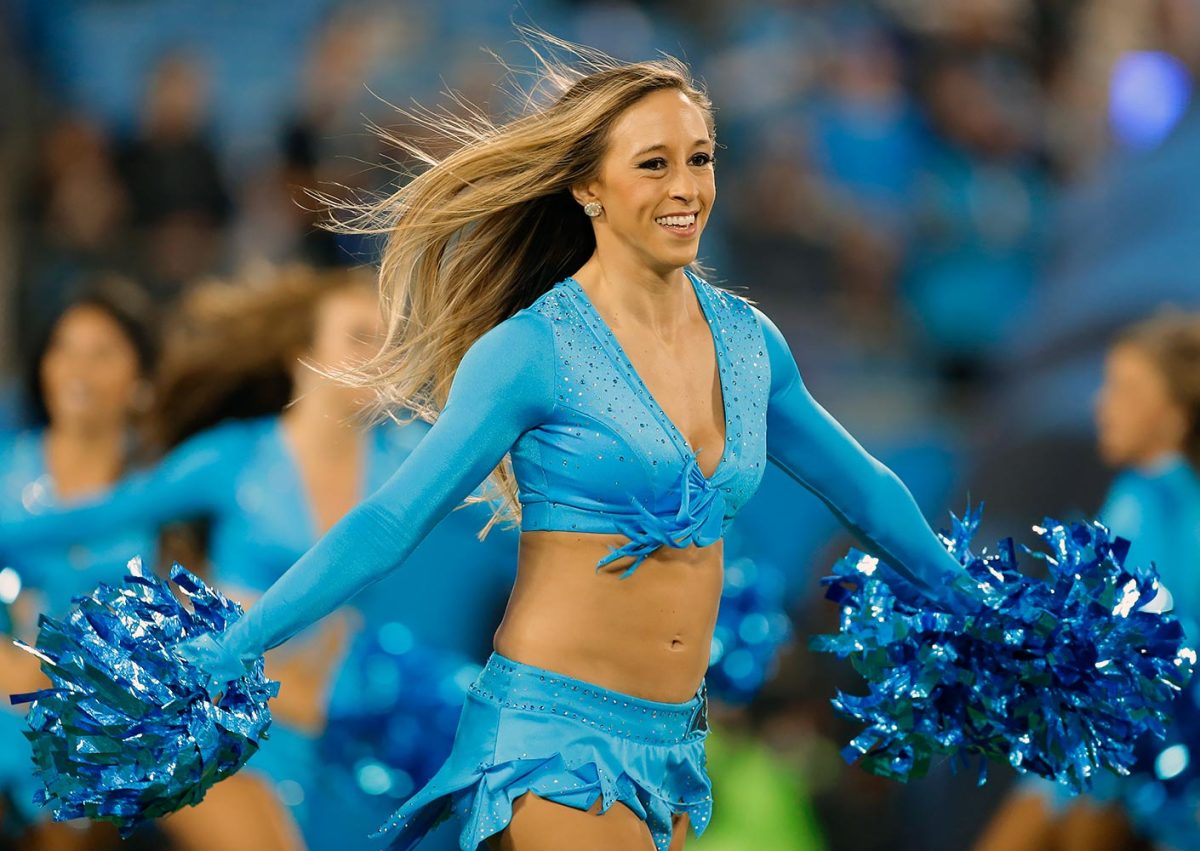 Carolina-Panthers-TopCats-cheerleaders-AP_16323057035436.jpg