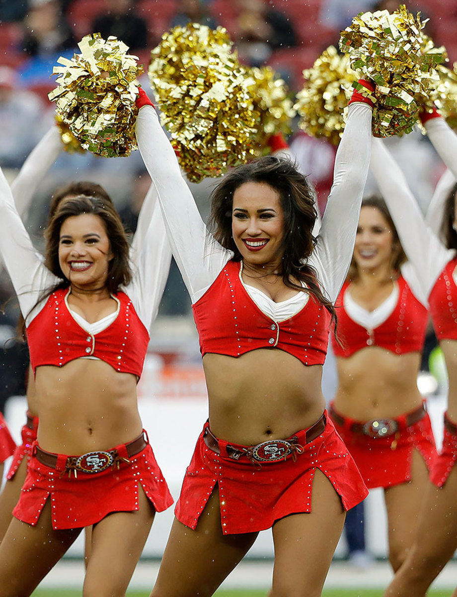 San-Francisco-49ers-Gold-Rush-cheerleaders-AP_16325799811609.jpg