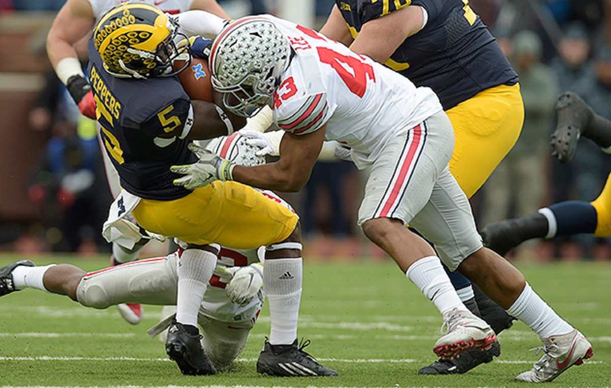 The lightning-quick Lee will need to pack on some pounds to survive a full 16-game slate.