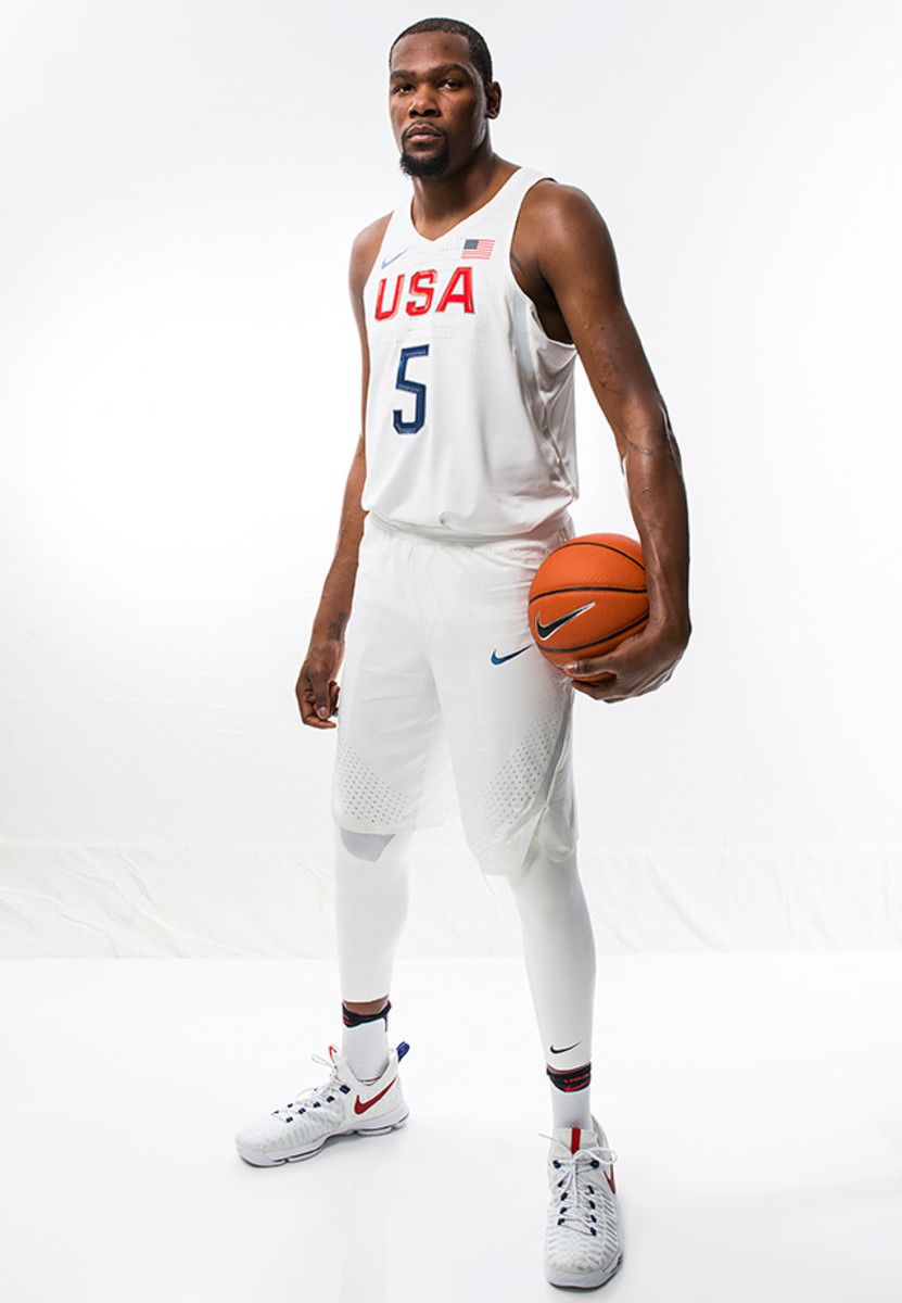 Kevin-Durant-SIK21_TK1_00011.jpg