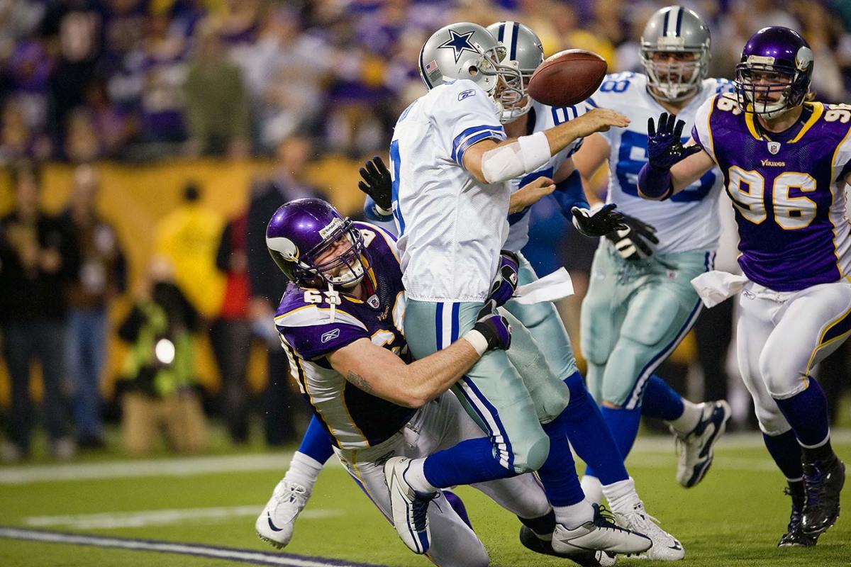 2010-0117-Jared-Allen-Tony-Romo-sack-forced-fumble-opoe-46538.jpg