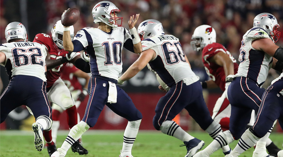 Jimmy Garoppolo was at his best in the clutch, completing 8-of-10 passes on third downs for 107 yards and seven first downs.