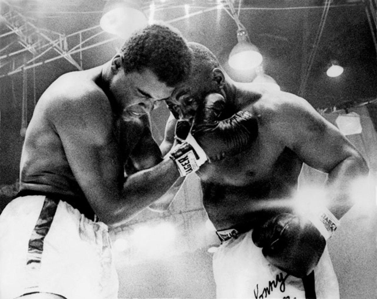 140224180150-1964-0225-muhammad-ali-cassius-clay-sonny-liston-104419901-single-image-cut.jpg