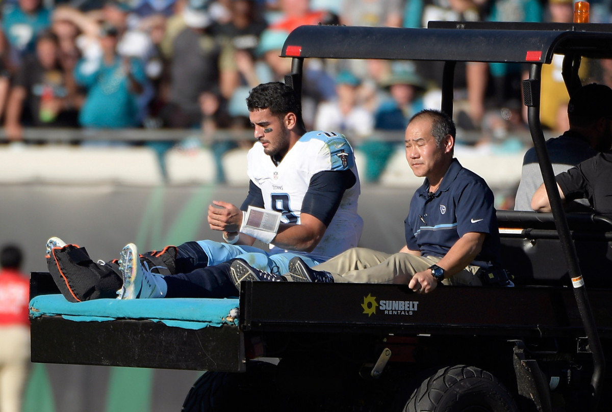 Marcus Mariota needs 4-5 months to recover from a broken fibula, putting him on track to return for OTAs in the spring.