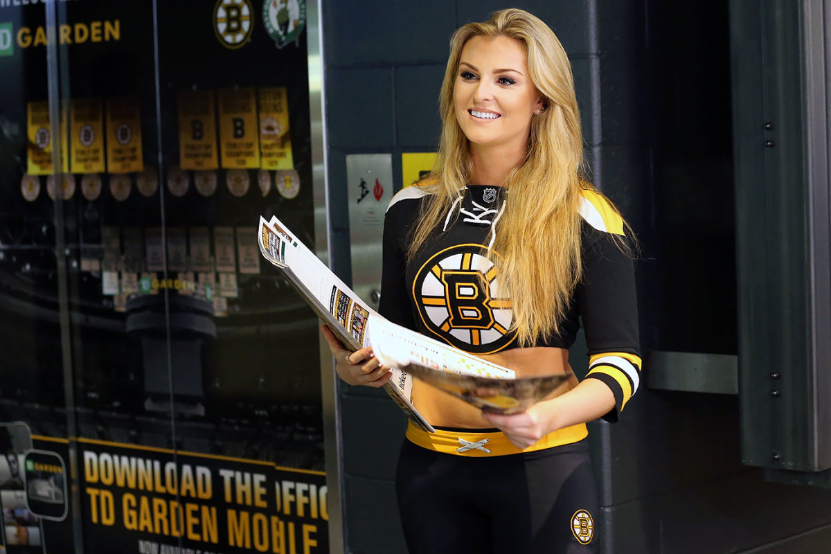 Boston-Bruins-Ice-Girls-482151119031_Wild_at_Bruins.jpg