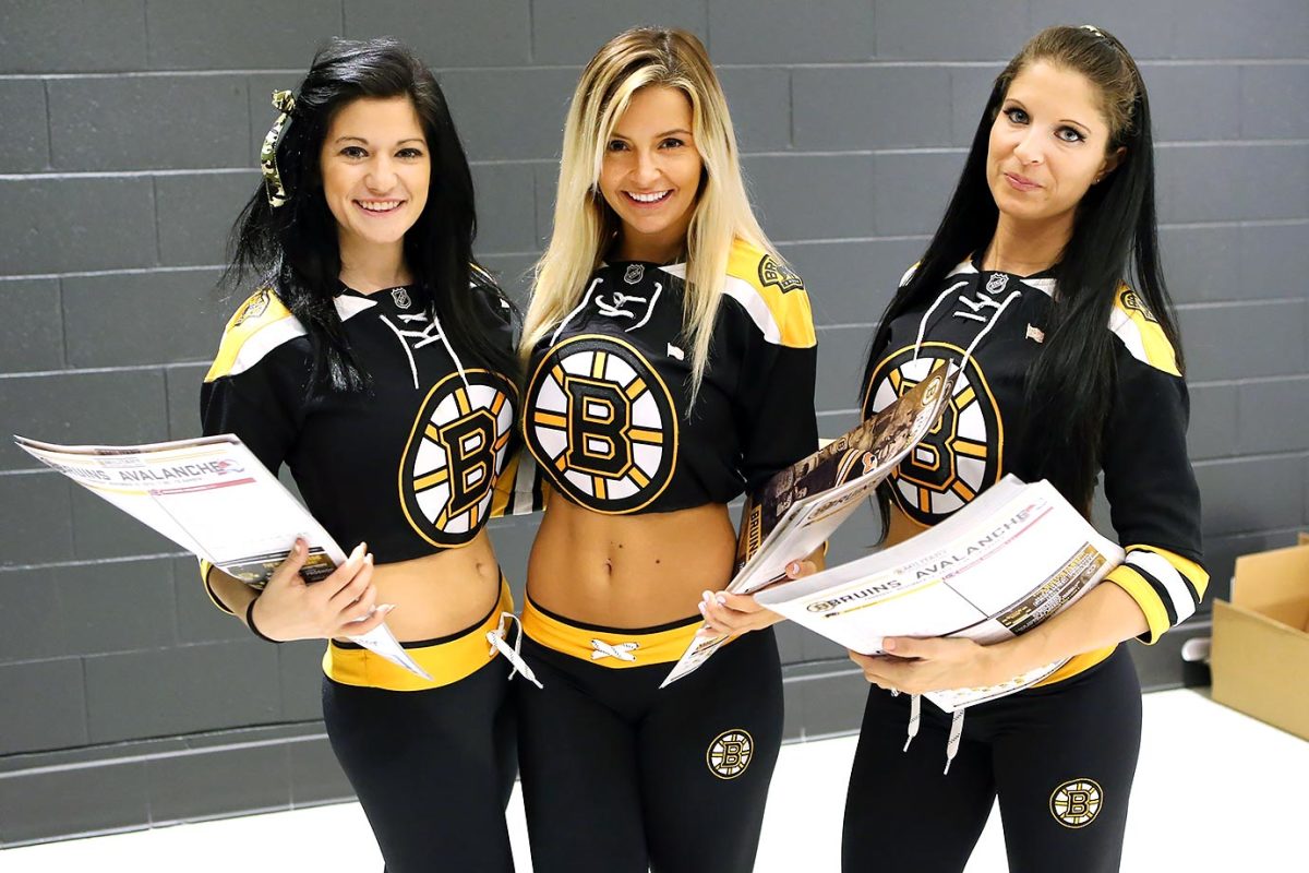 Boston-Bruins-Ice-Girls-482151112029_Avalanche_at_Bruins.jpg