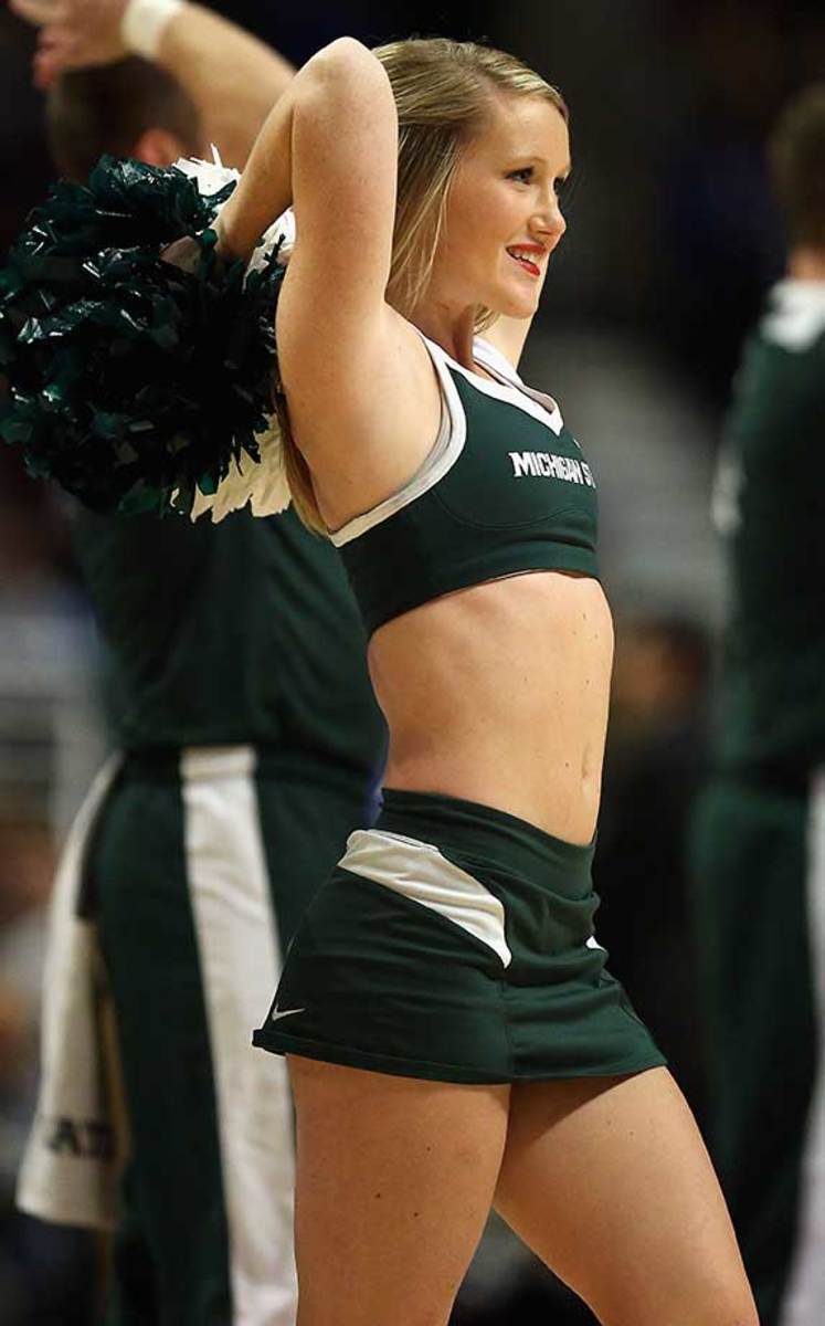 Michigan-State-cheerleader.jpg