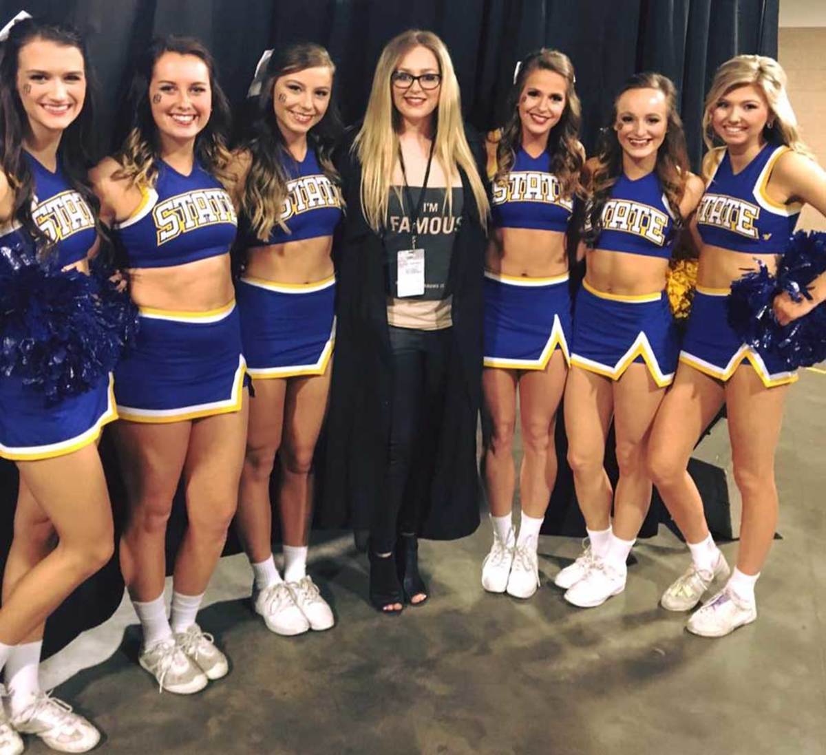 South-Dakota-State-cheerleaders.jpg