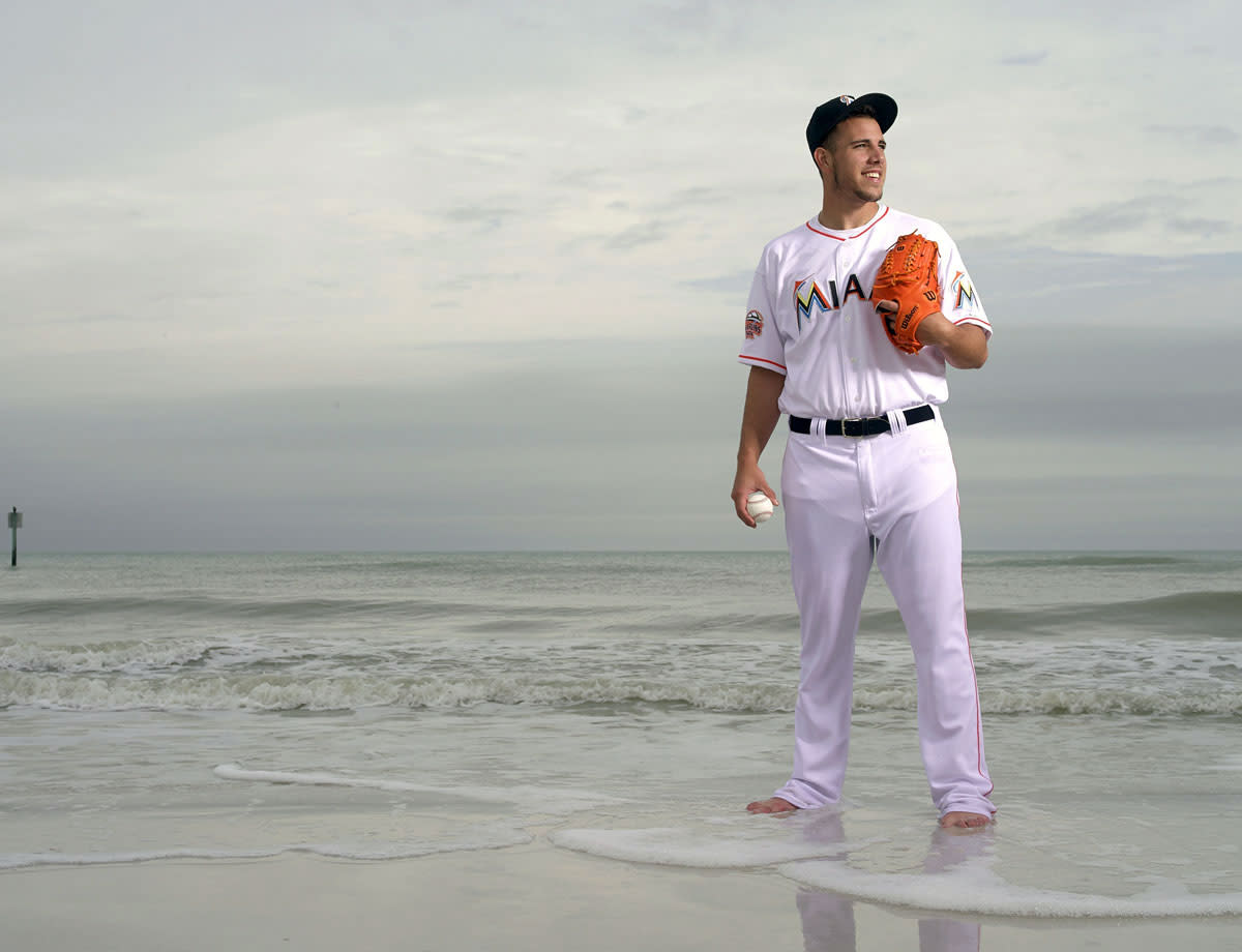 Jose-Fernandez-op44-282503.jpg