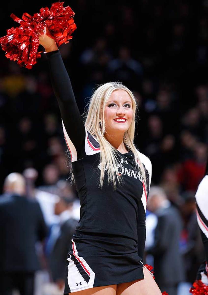 Cincinnati-cheerleader.jpg