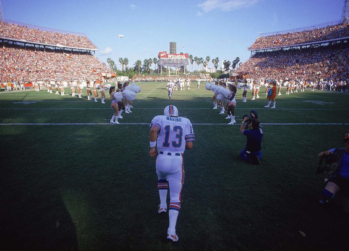 1985-1110-Dan-Marino-001175400.jpg