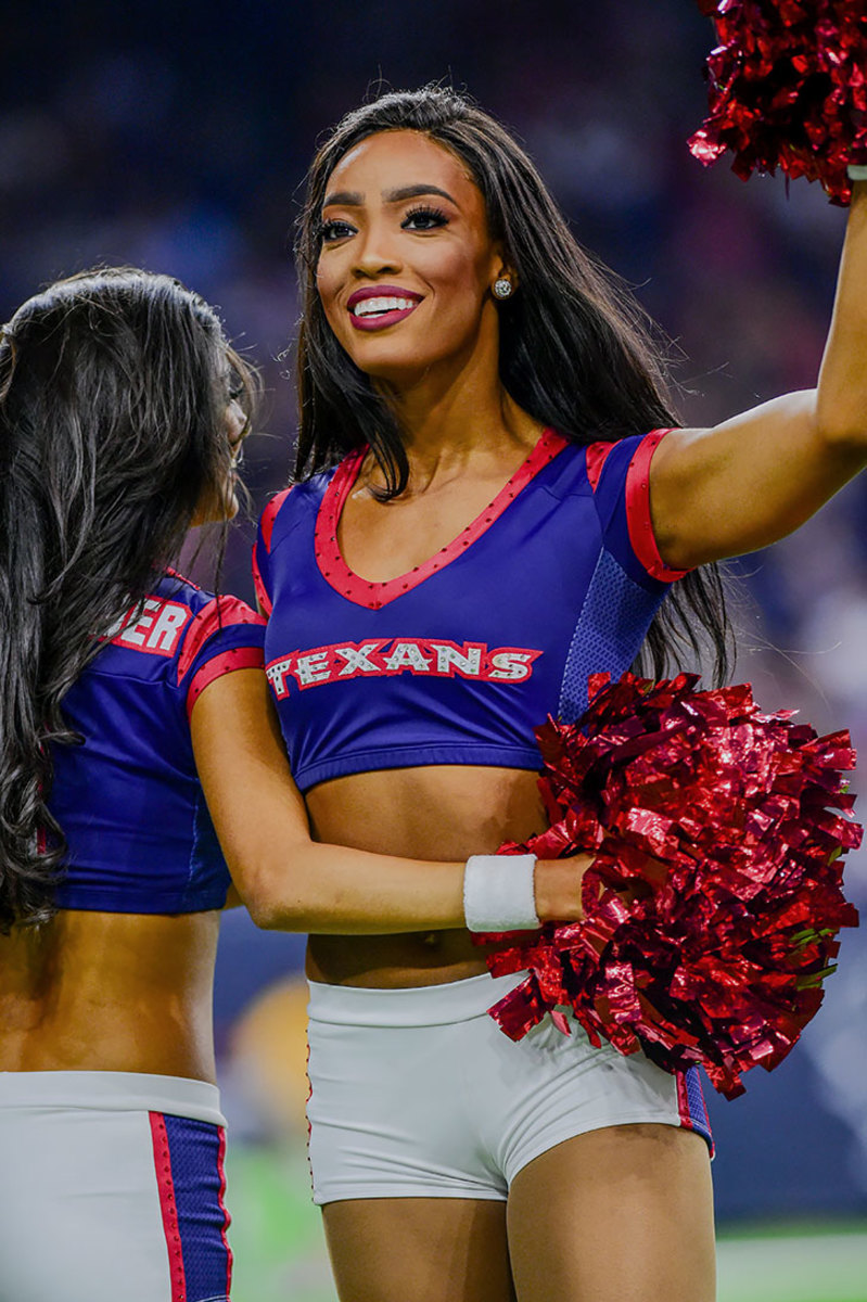 Houston-Texans-cheerleaders-DEL160820_Saints_vs_Texans_171.jpg