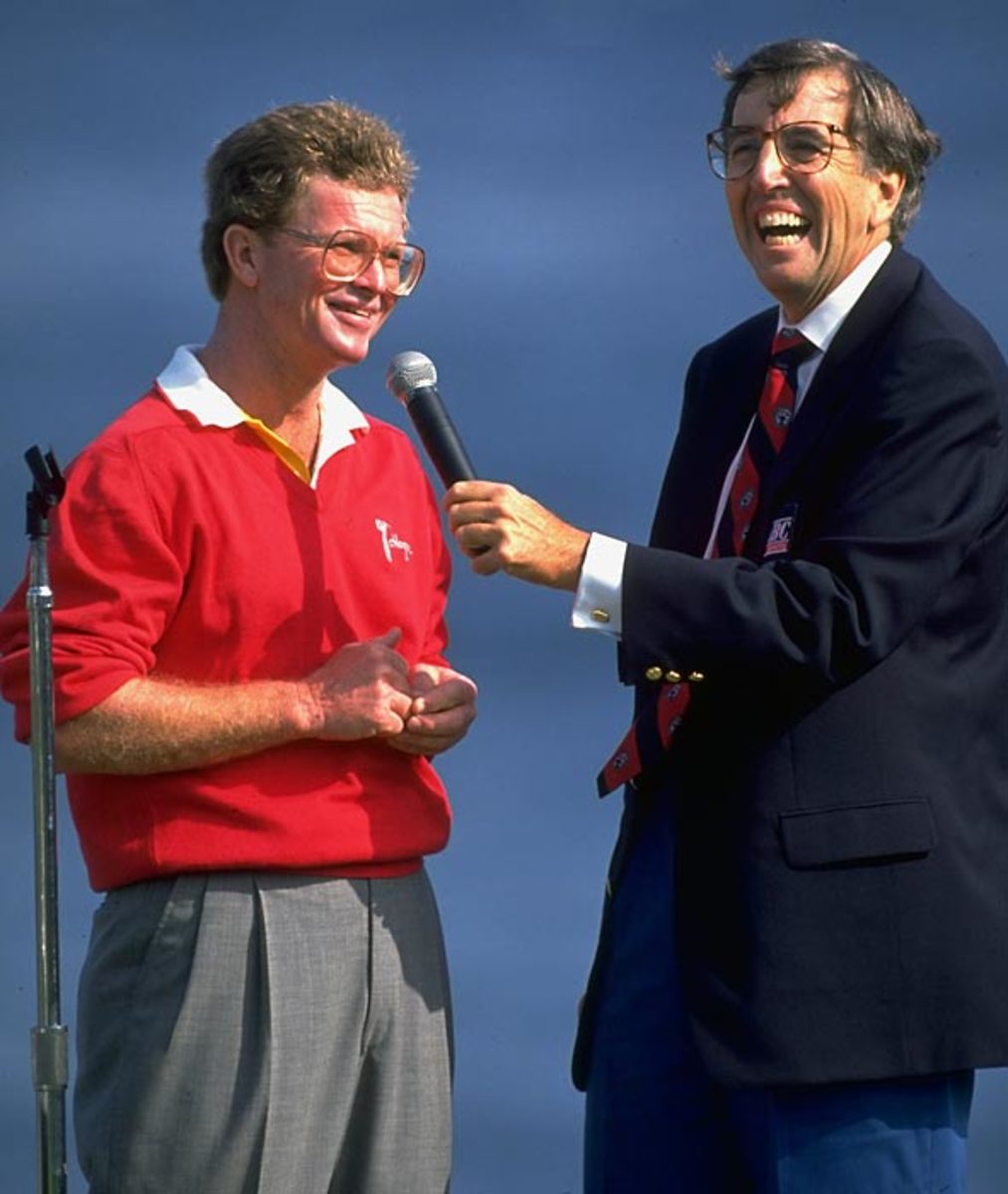 Brent Musburger and Tom Kite