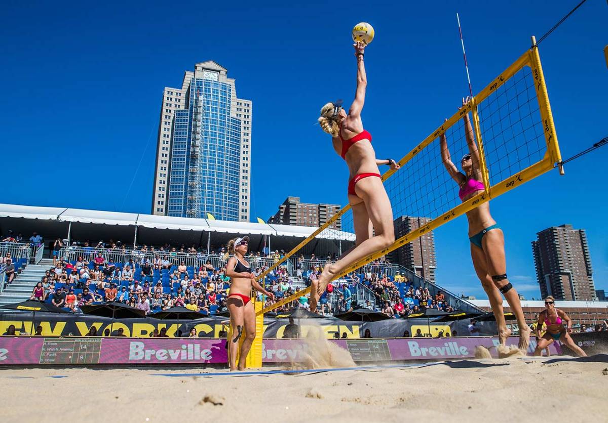 2016-0617-Kerri-Walsh-Jennings-160617_AVP_NYC_RT_3078.jpg