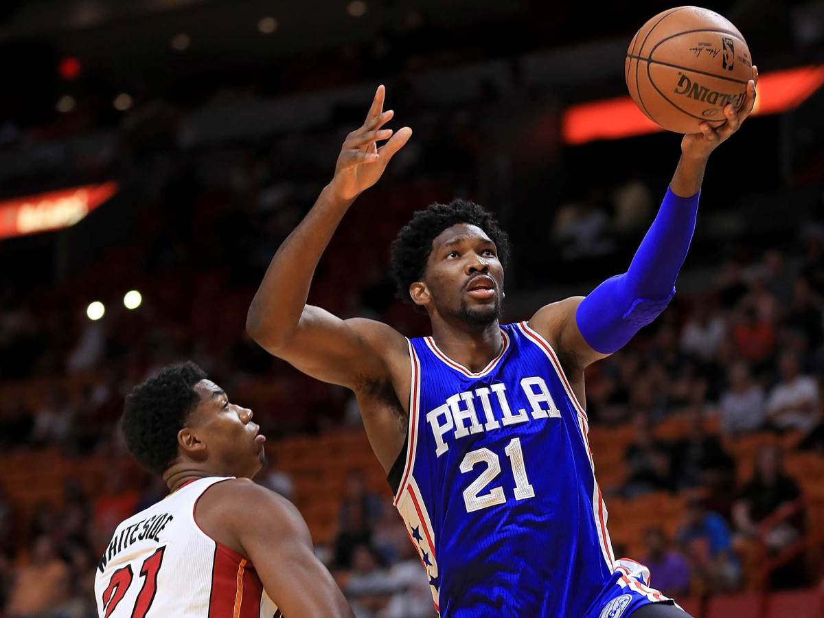 joel-embiid-76ers-rookie.jpg
