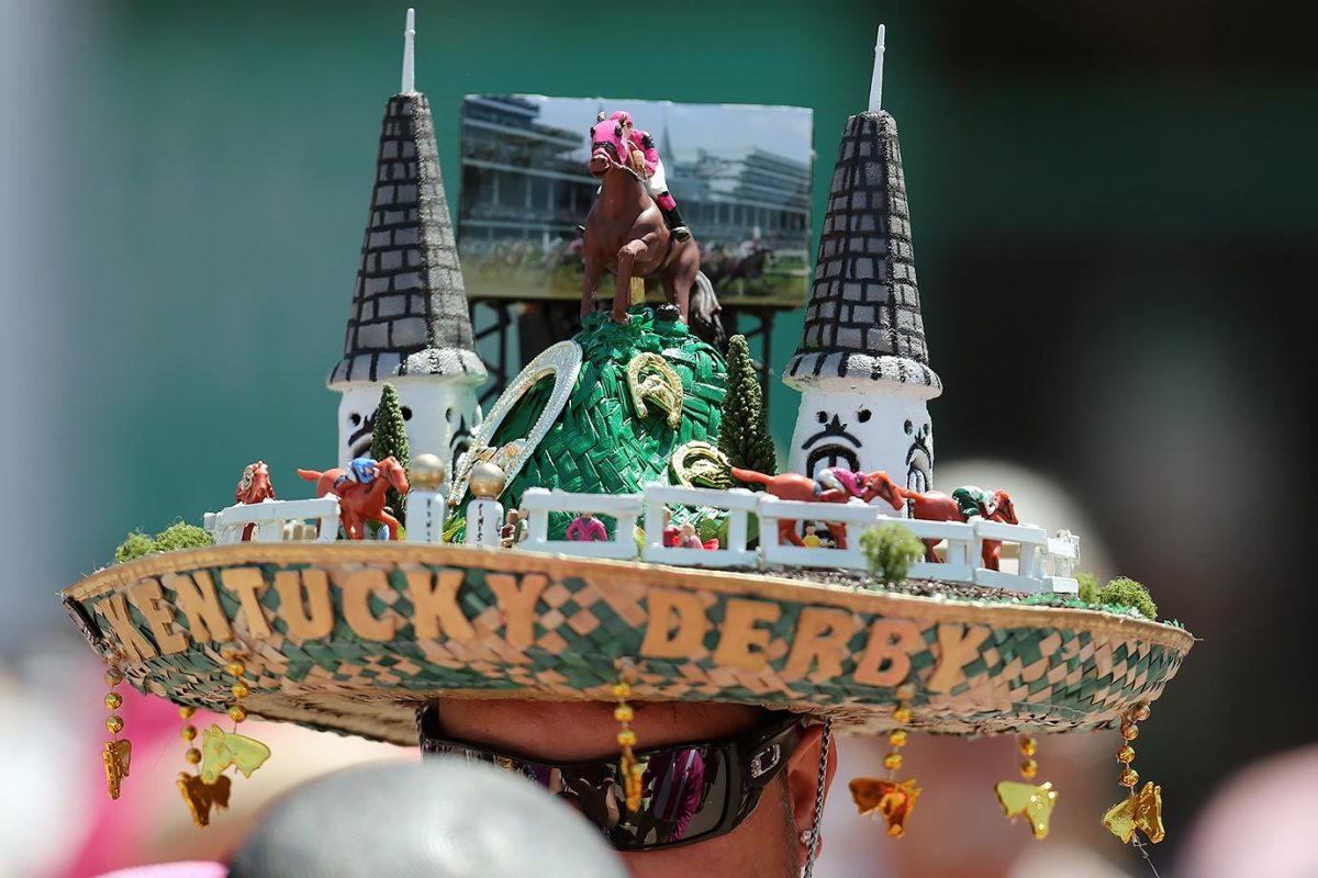 2015-Kentucky-Derby-fan-hat-383150501017_Kentucky_Oaks.jpg