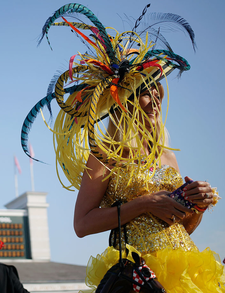 2015-Kentucky-Derby-fan-hat-GettyImages-471982282.jpg