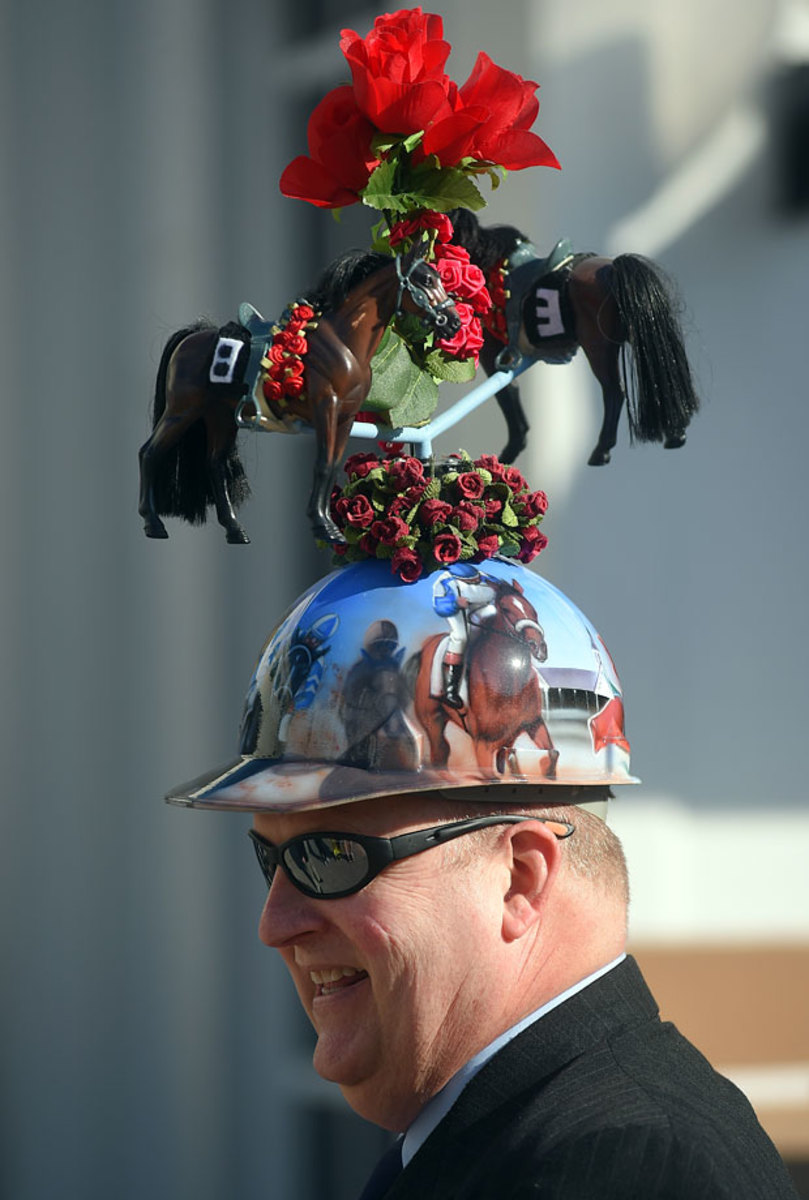 2014-Kentucky-Derby-fan-hat-487990937_master.jpg