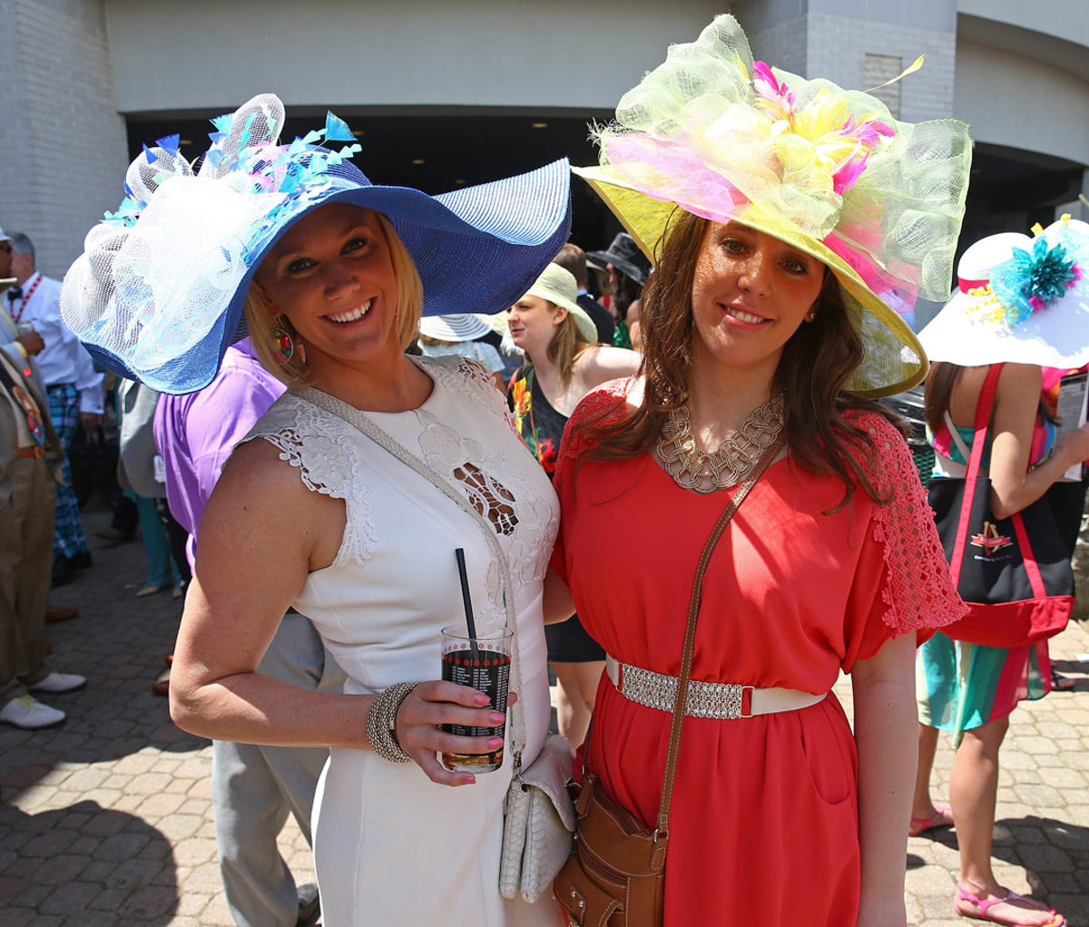 2014-Kentucky-Derby-fan-hat-488006755_master.jpg