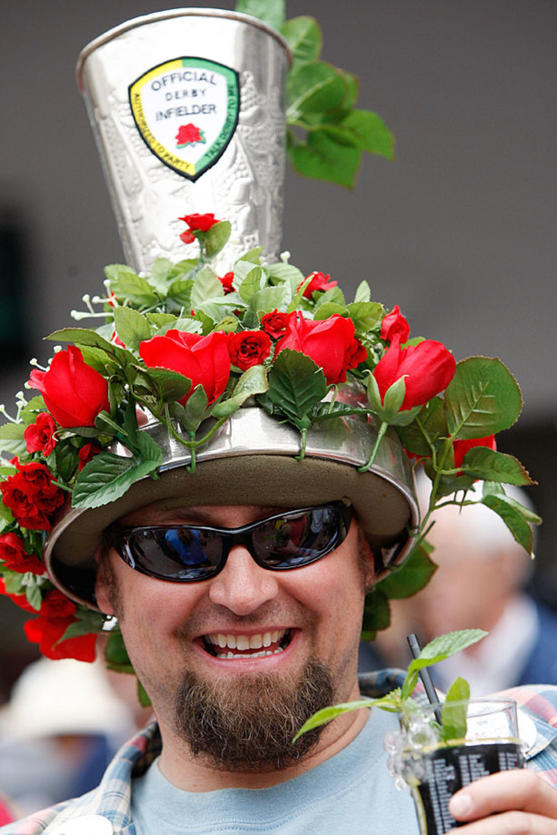 2009-Kentucky-Derby-fan-hat-86350605_master.jpg