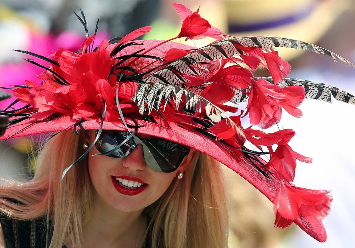 2015-Kentucky-Derby-fan-hat-383150502046_Kentucky_Derby.jpg