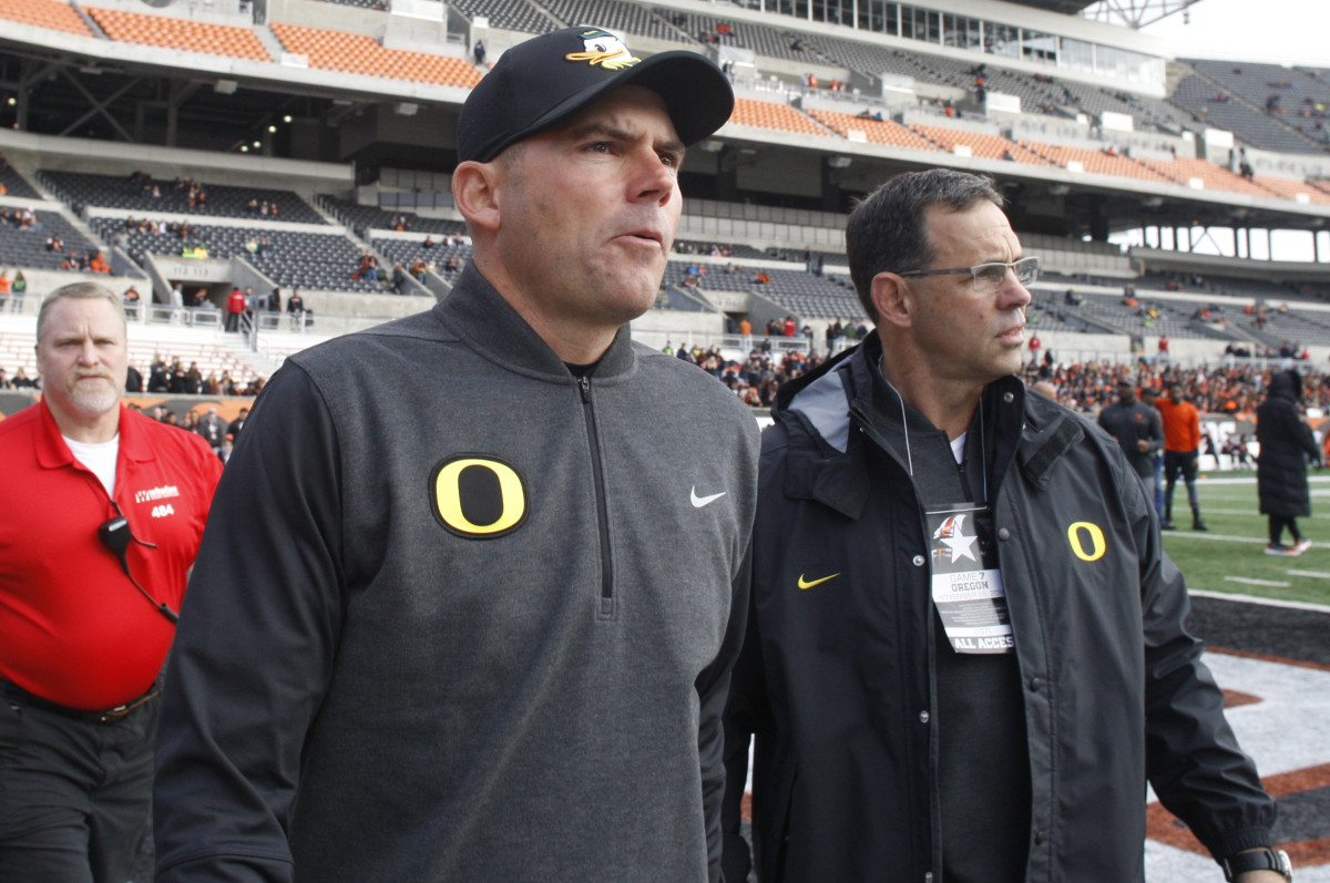 Mark Helfrich is still coach of the Ducks for now Sports Illustrated