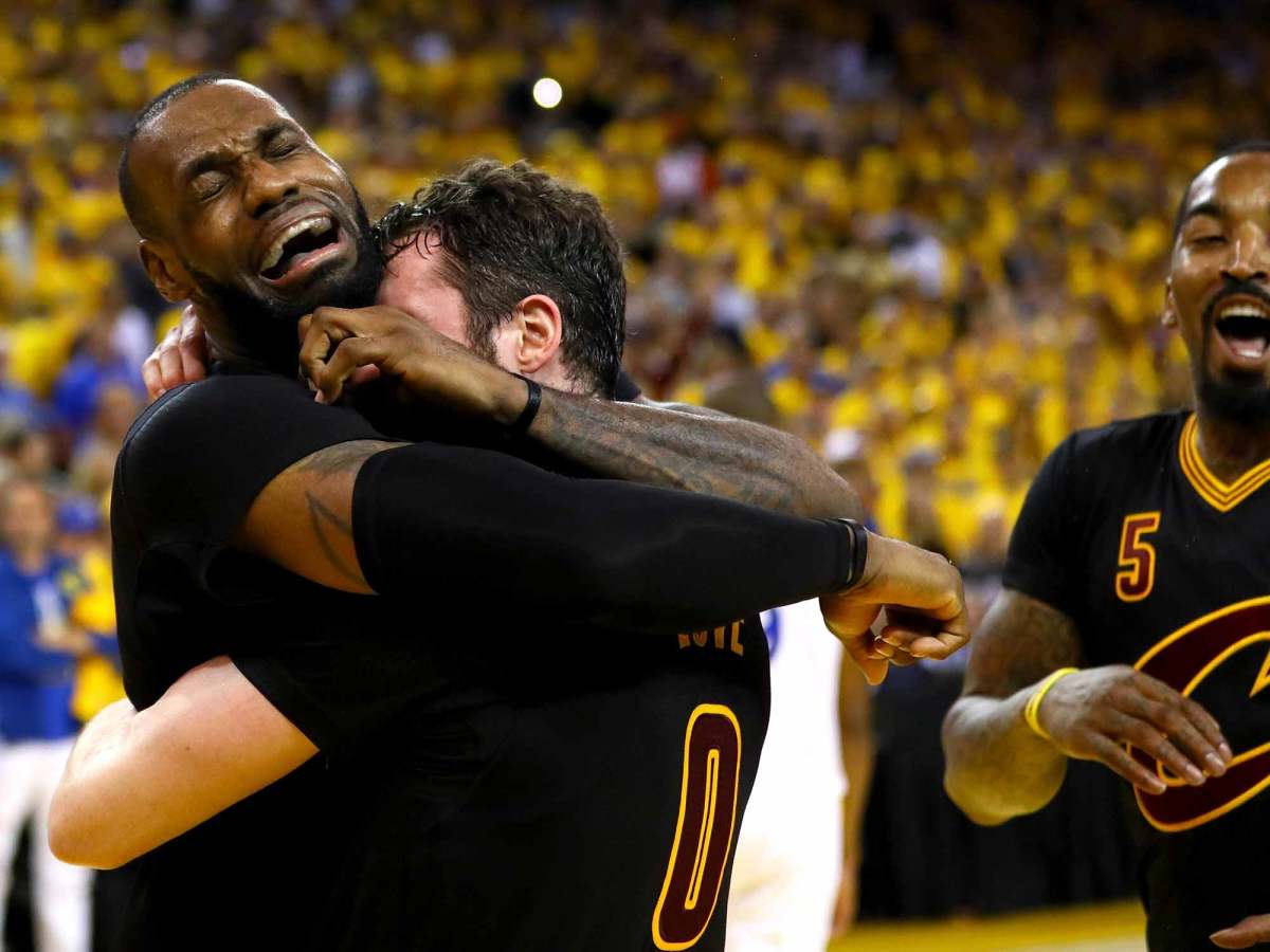 lebron-james-kevin-love-nba-title.jpg