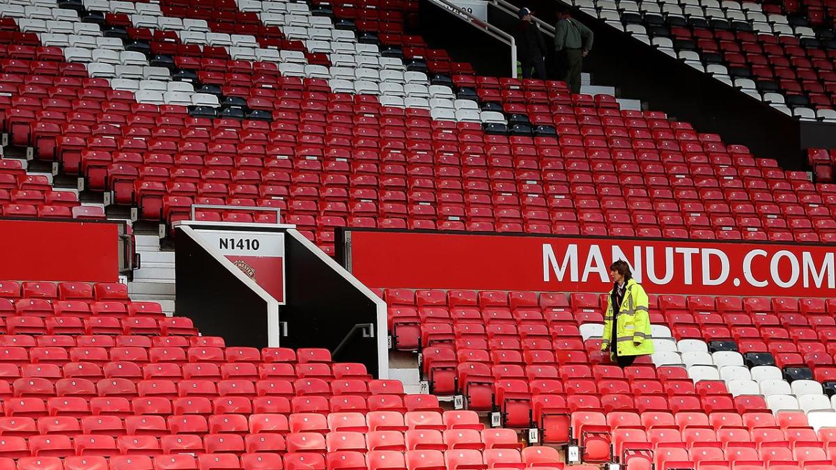 Manchester United match abandoned due to suspicious package Sports