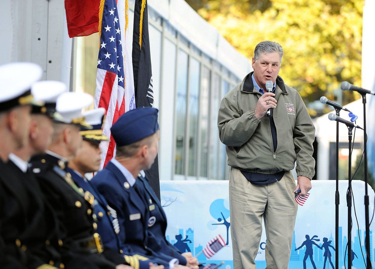 Tom-Seaver-military-US-Marine-Corps.jpg
