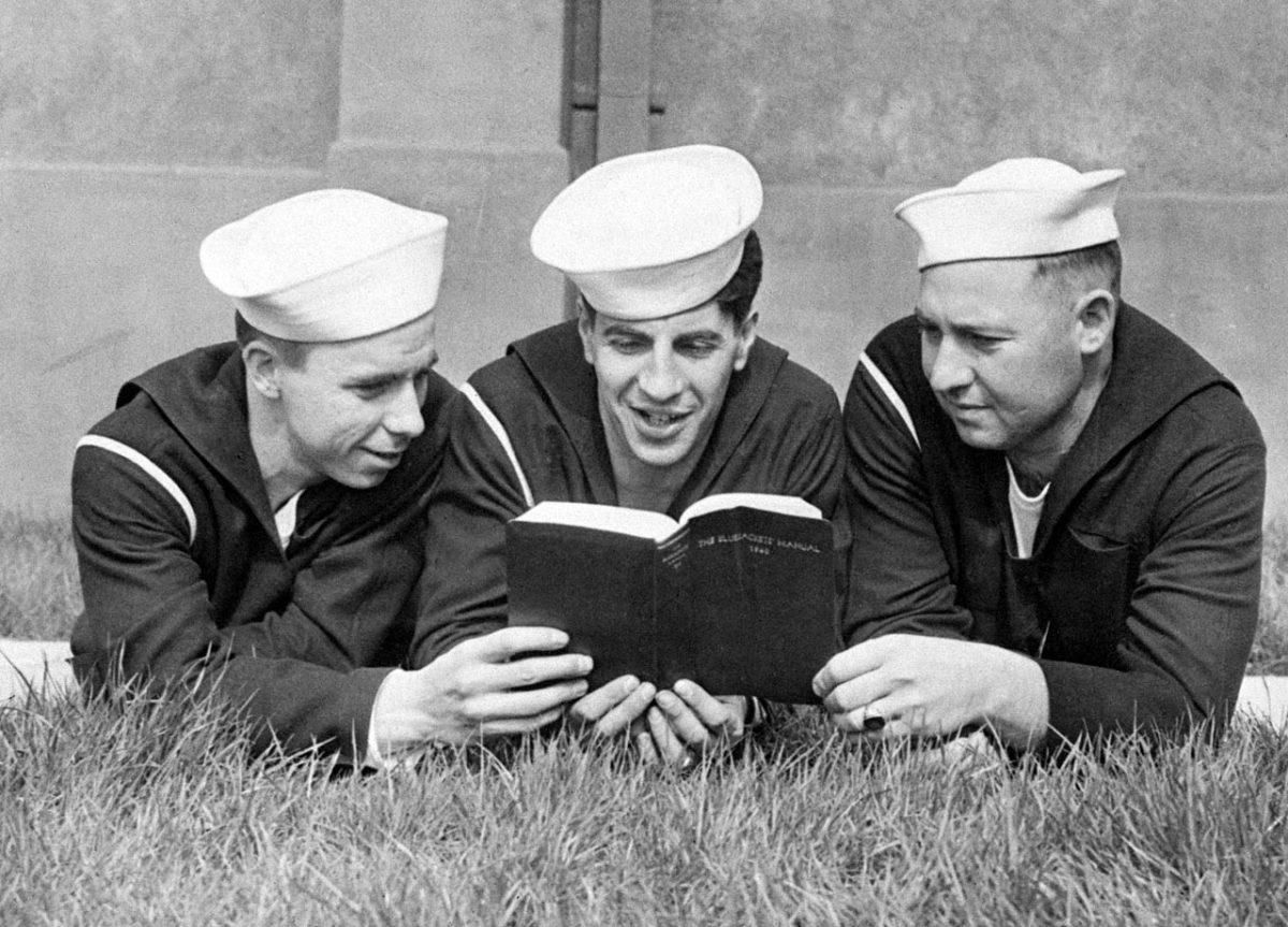 Pee-Wee-Reese-Phil-Rizzuto-Hugh-Casey-Navy.jpg