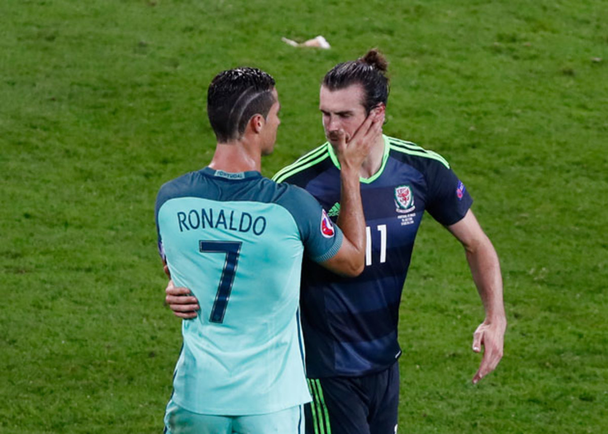 ronaldo-bale-embrace.jpg