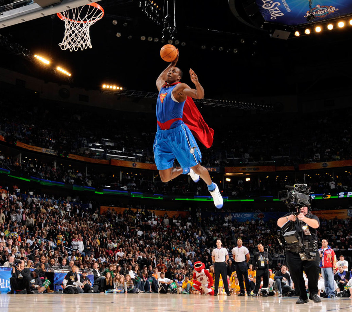 2008-dwight-howard-superman.jpg