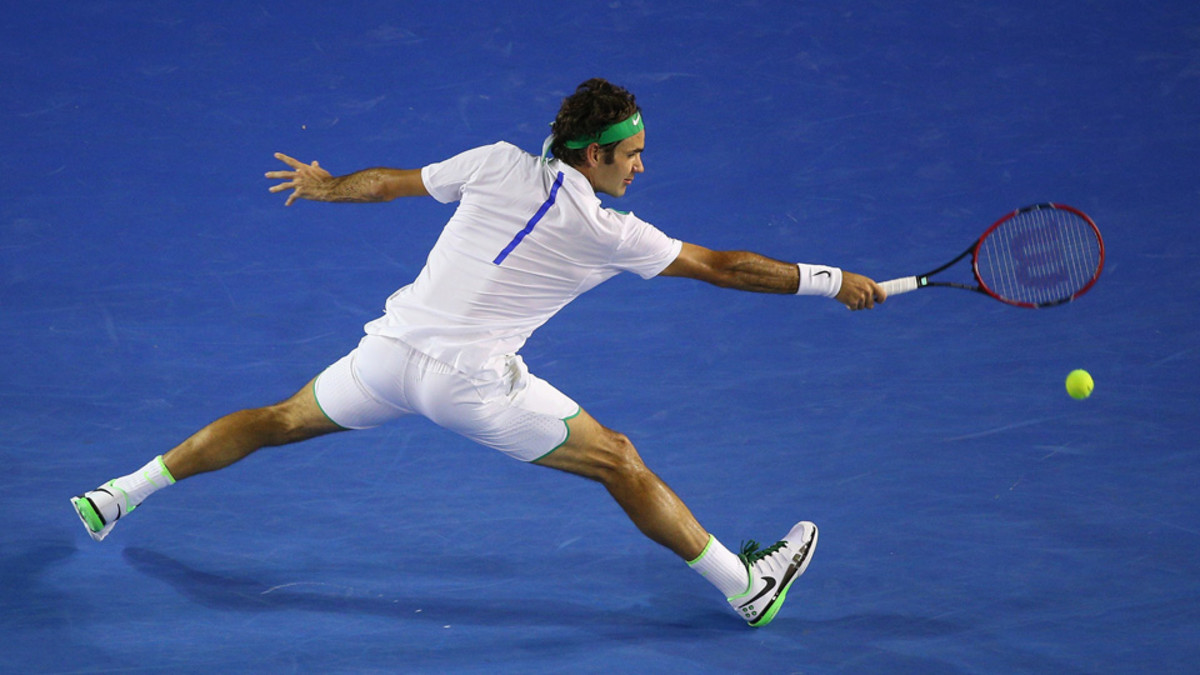Roger Federer undergoes knee surgery to repair torn ...