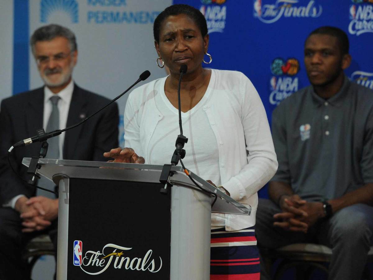 michele-roberts-nba-finals.jpg