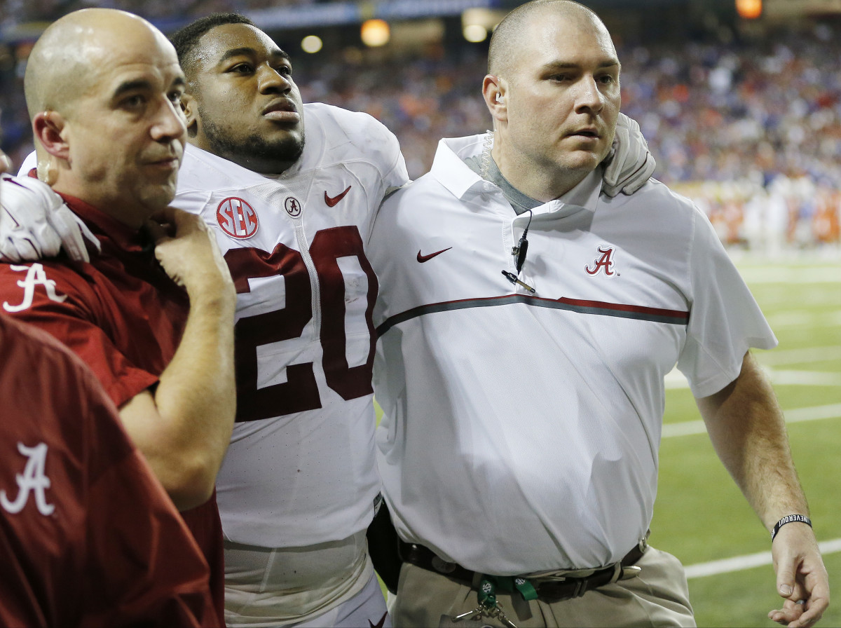 Alabama LB Hamilton out at start 2nd half of SEC title game Sports