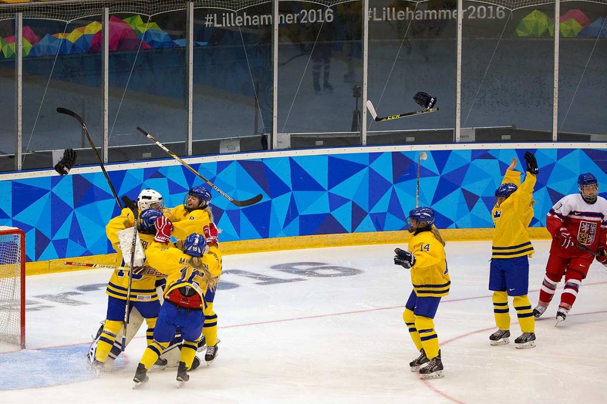2016-0221-Sweden-Ladies-Hockey-AT2_9983-160221.jpg