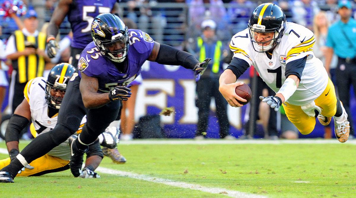 Terrell Suggs and Ben Roethlisberger go all out in the first meeting this year, a 21-14 Ravens win.