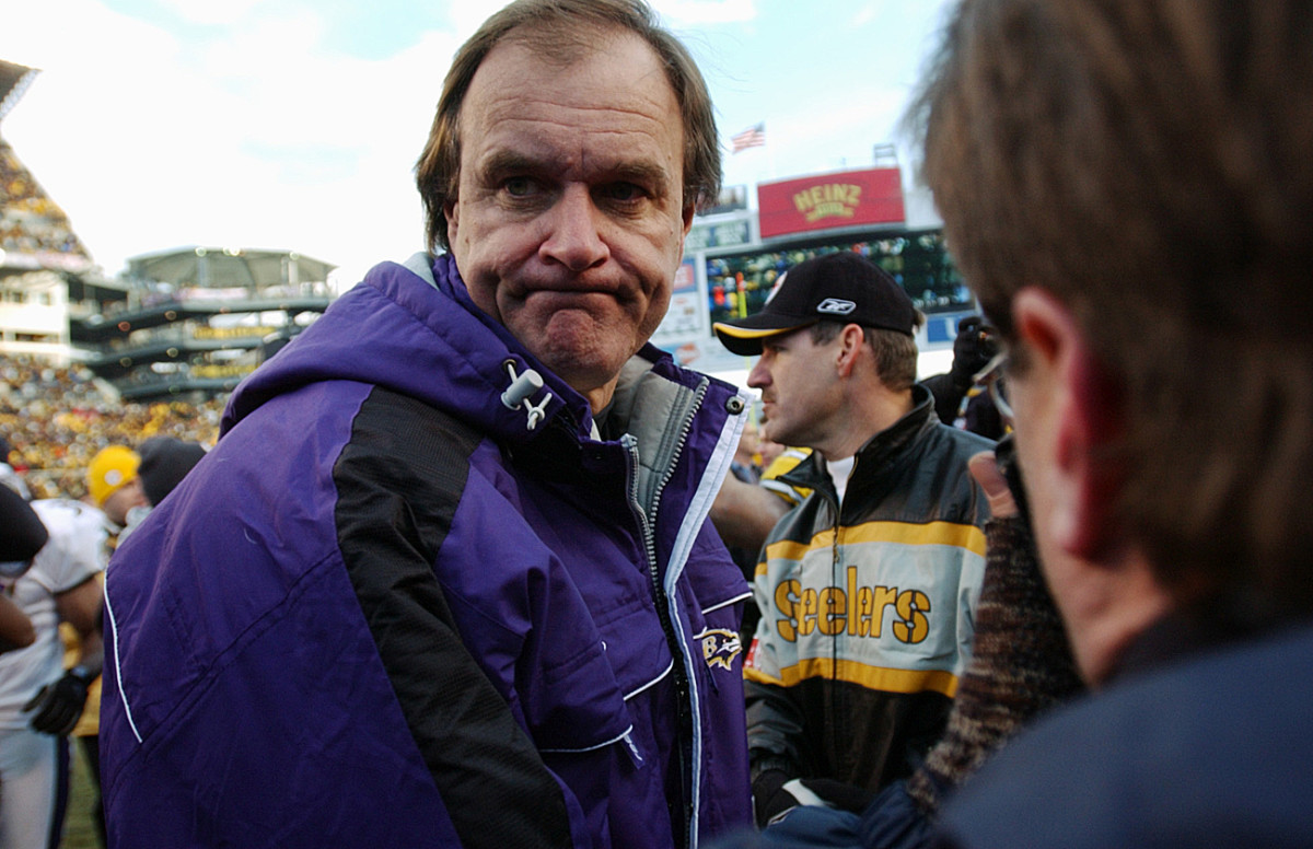 A disappointed Brian Billick and Bill Cowher after the Steelers playoff win in January 2002.