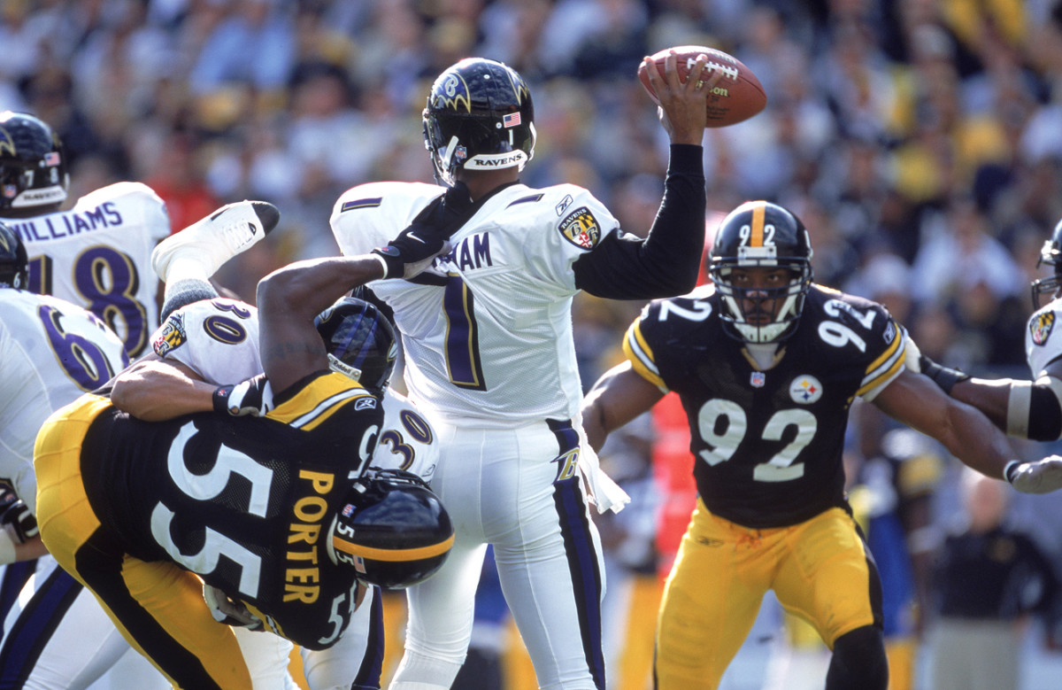 Joey Porter has a hold of Ravens QB (!?) Randall Cunningham in a 2001 game.