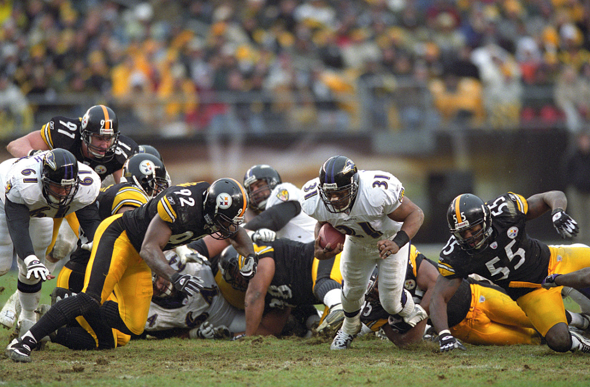 Jamal Lewis carries against the Steelers, December 2002.