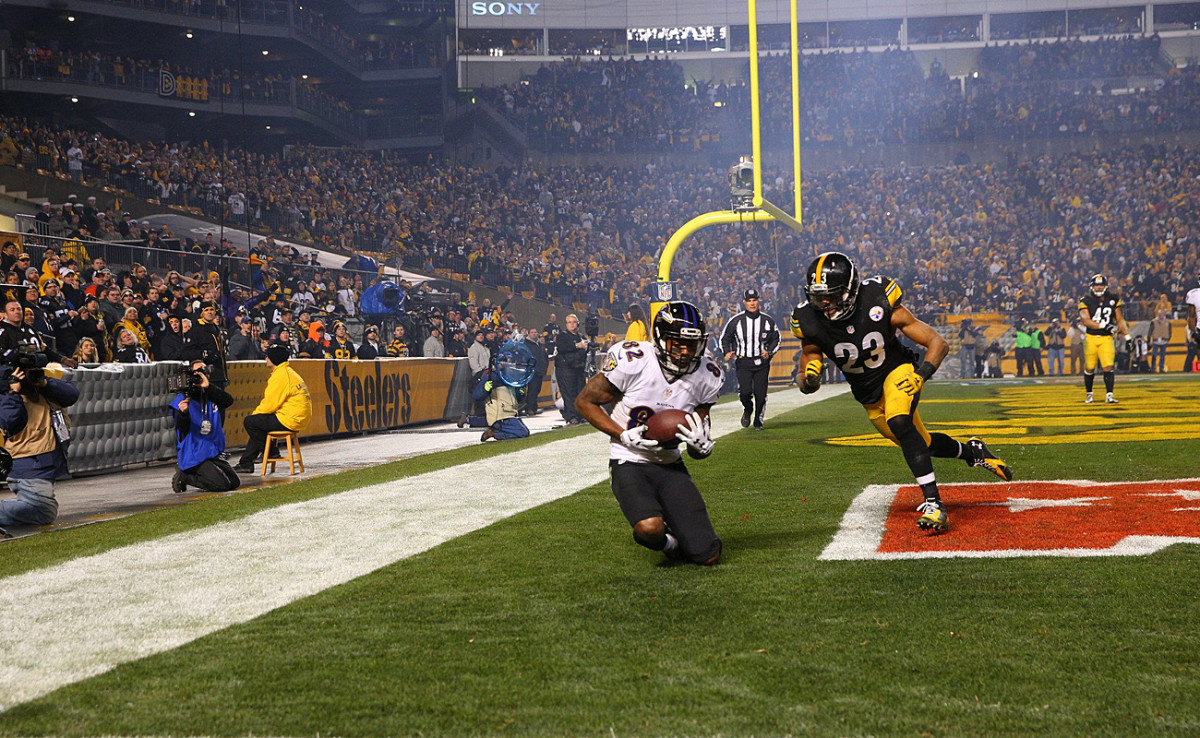 Torrey Smith slides to score, January 2015.