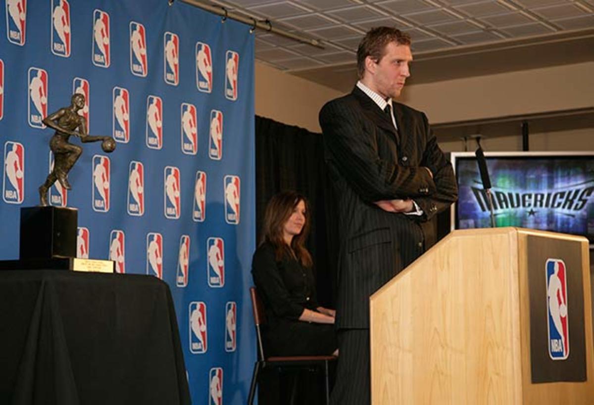 dirk-nowitzki-mvp-2007.jpg