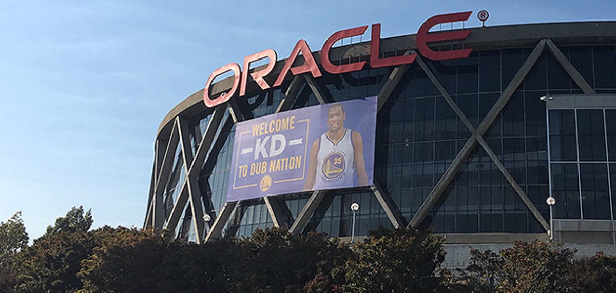 kevin-durant-warriors-oracle-arena.jpg