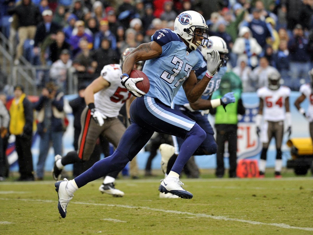 tommie-campbell-titans-running.jpg