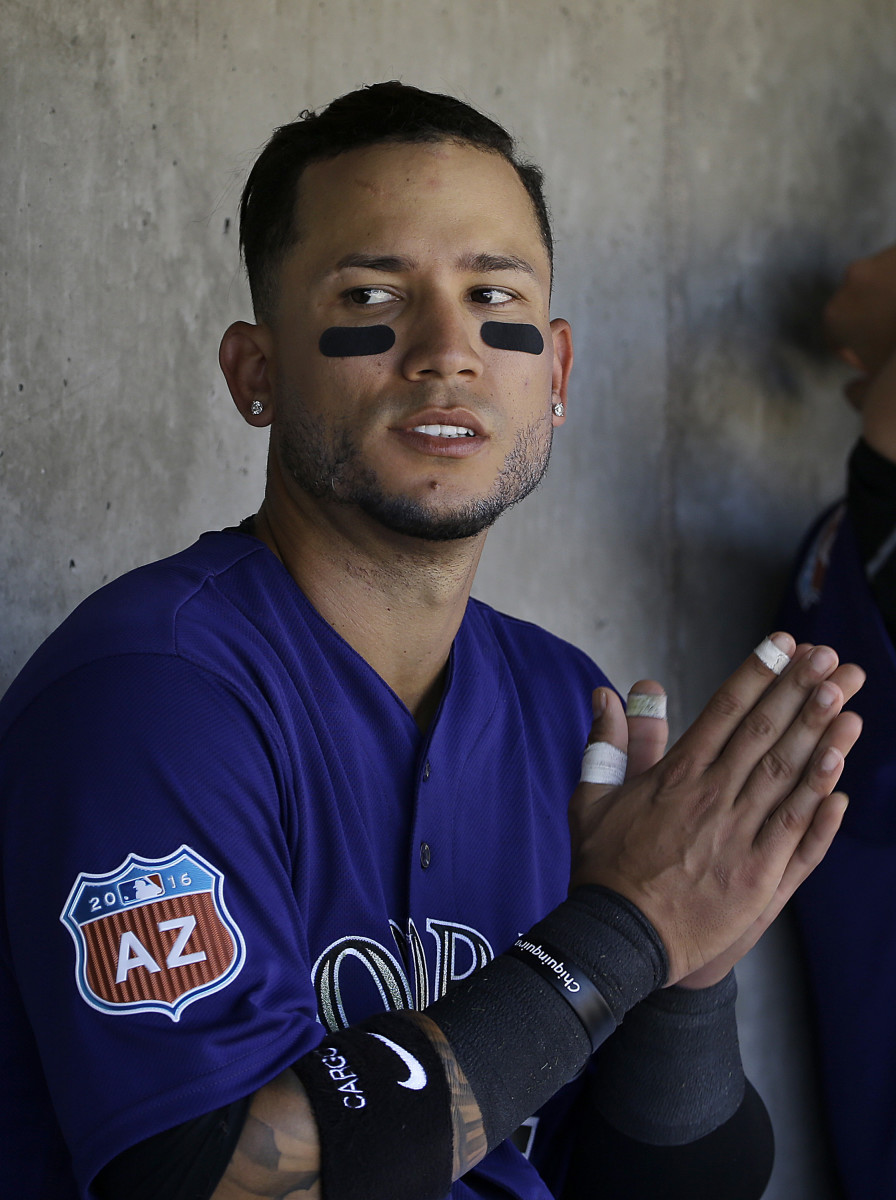 Interview? For Latino players, MLB teams provide translators Sports