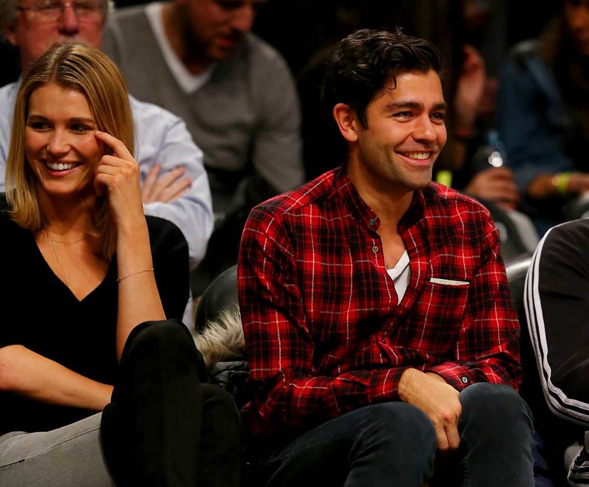 The night in sports feb 10-509451182_master.jpg