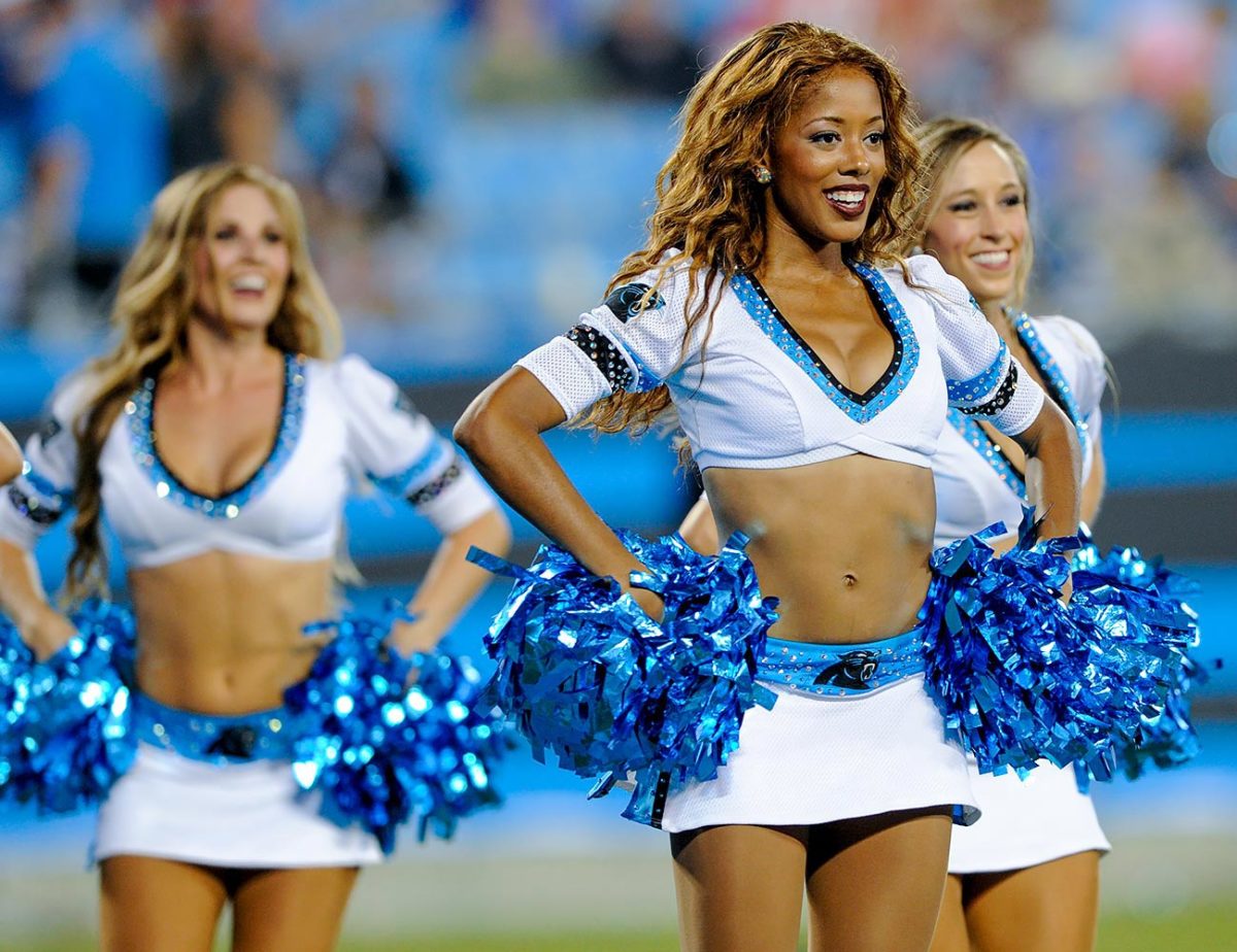 Carolina-Panthers-TopCats-cheerleaders-AP_707228146409.jpg
